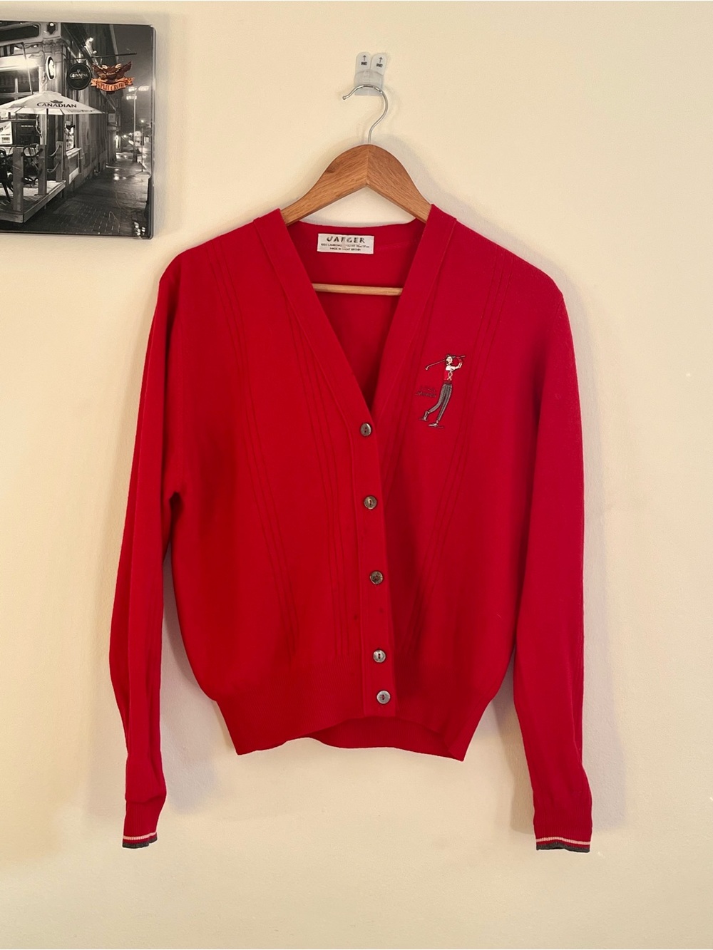Jaeger Knit 100%  lambswool Cardigan Sweater - Embroidered Golfer Medium PTP 22 - Picture 2 of 7